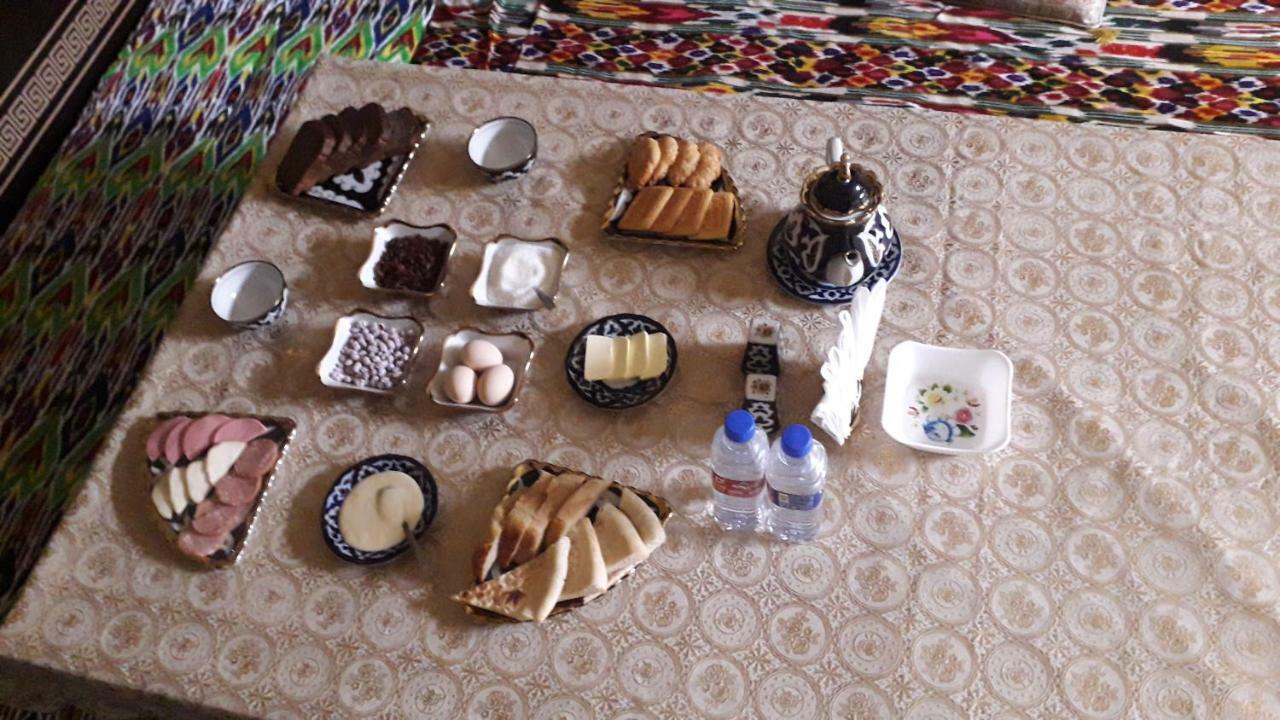 Doppi Hotel Khiva Buitenkant foto